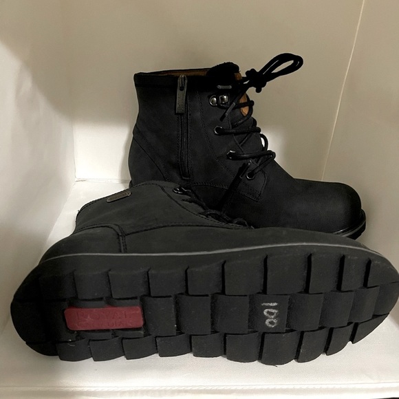 Royal Canadian Tecumseh Women’s Winter Boots Women’s Size 8 - Picture 3 of 4